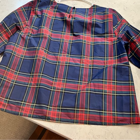 NWT Vineyard Vines Top size 16 - Picture 12 of 16